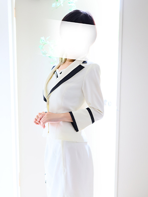 せりな